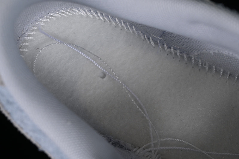 NikeMens SB Dunk Low - Armory Blue/Photon Dust