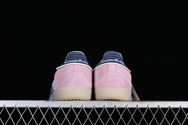adidasUnisex Samba Notitle - Pink