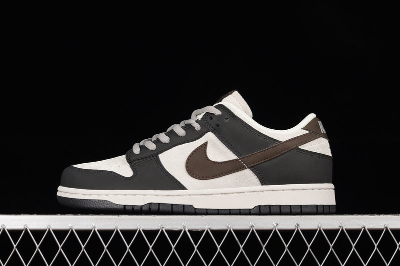 Otomo Katsuhiro x NikeSB Dunk - Navy Blue