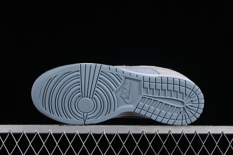 NikeMens SB Dunk Low - Armory Blue/Photon Dust