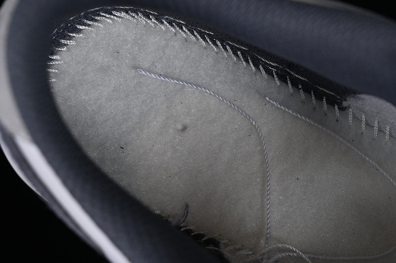 NikeUnisex SB Dunk Low - Light Carbon