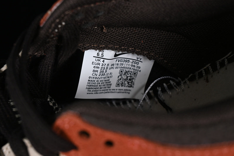 NikeUnisex Dunk Low - Red Panda