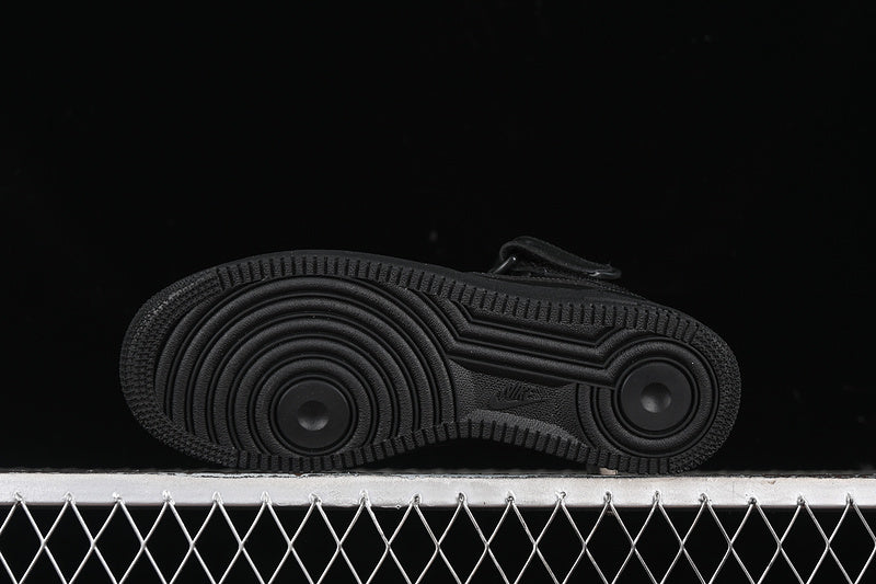 Supreme x NikeUnisex Air Force 1 AF1 Mid - All Black