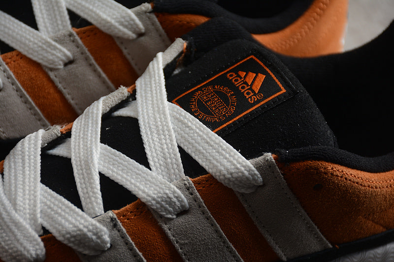 adidasUnisex Adimatic - Orange