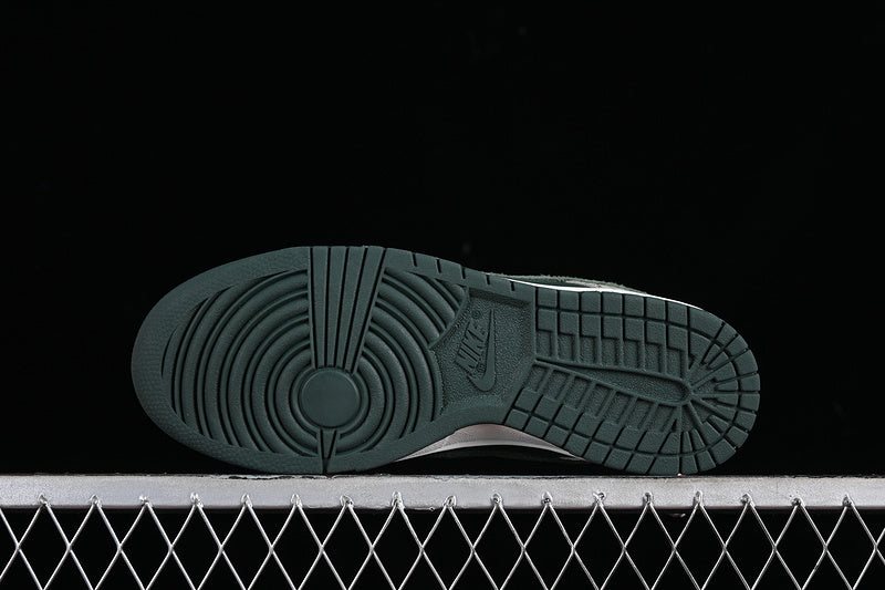 NikeMens SB Dunk Low - Urban Landscape 2 0