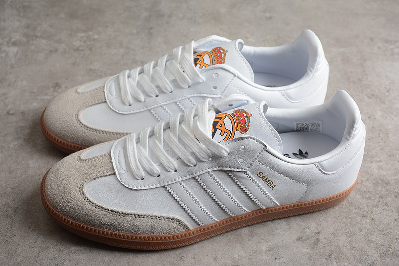 adidasMens Samba - All White