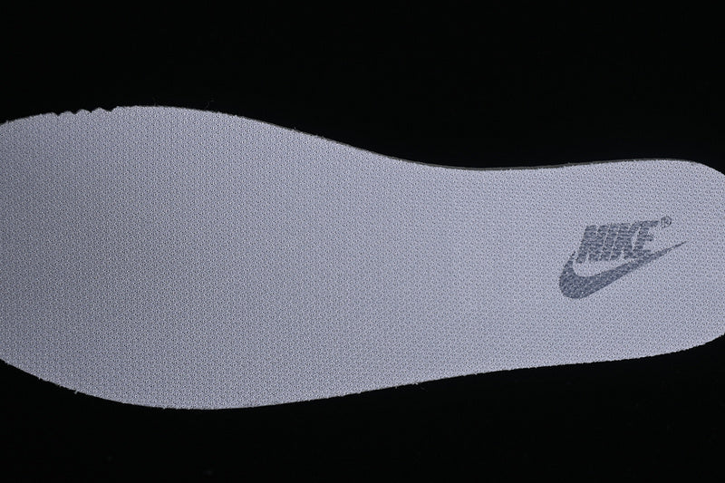 NikeUnisex SB Dunk Low - Light Carbon