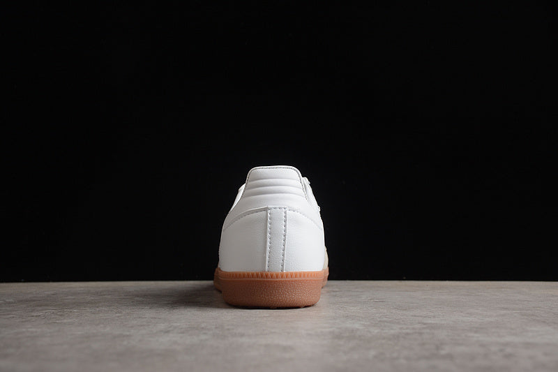 adidasMens Samba - All White