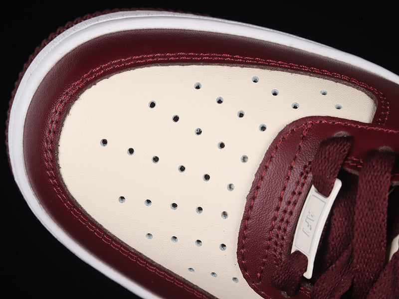 NikeUnisex Air Force 1 AF1 Low - Valentine’s Day
