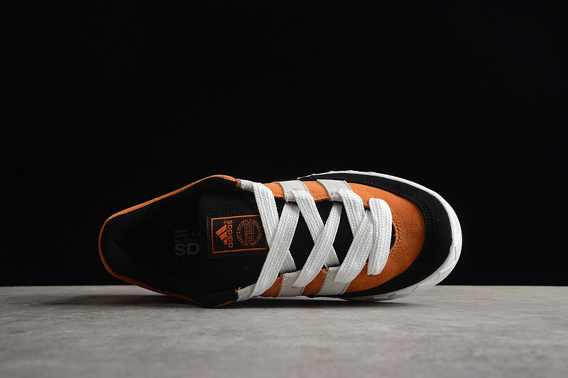 adidasUnisex Adimatic - Orange