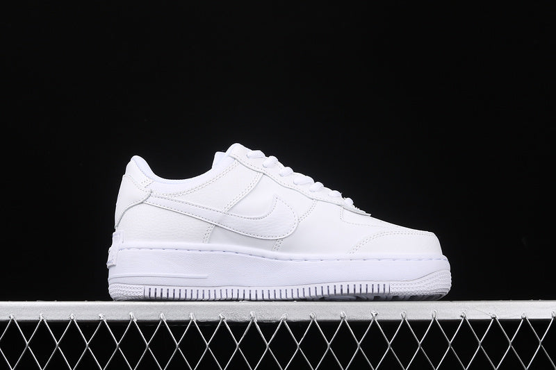 NikeUnisex Air Force 1 AF1 Shadow - White