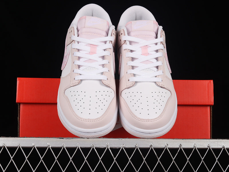 NikeUnisex Dunk Low Essential - Paisley Pack Pink