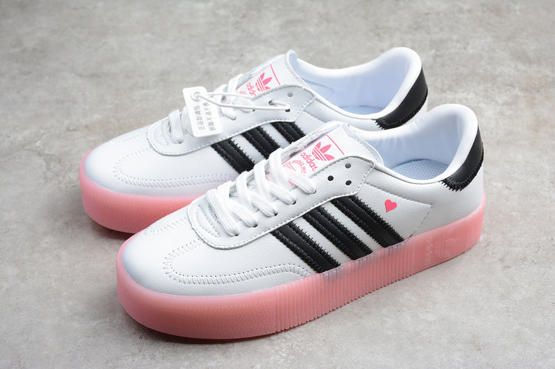 AdidasWMNS Originals Sambarose - Heart