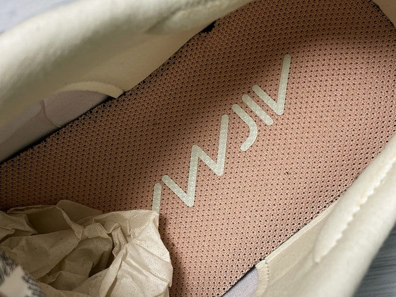 NikeUnisex Air Max 270 React - Plum Chalk