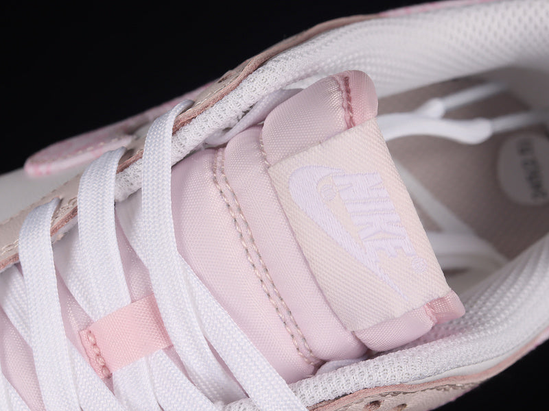 NikeUnisex Dunk Low Essential - Paisley Pack Pink