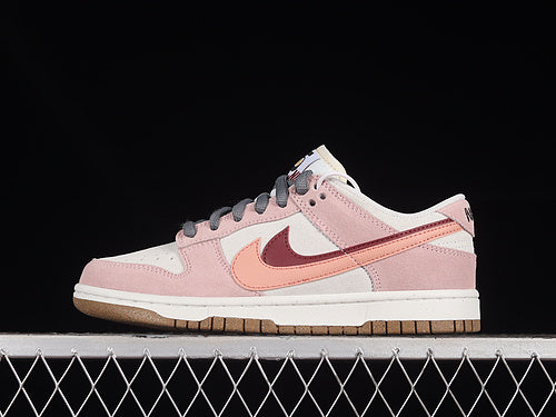 NikeWMNS SB Dunk Low 85 - Coconut Milk