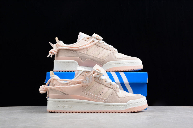 adidasUnisex Forum Low - Linen