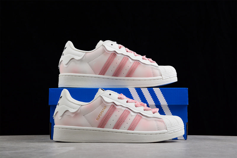 WMNSadidas Originals Superstar Skateboard - Beige