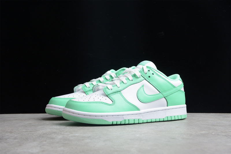 NikeSB Dunk Low - Clear Jade
