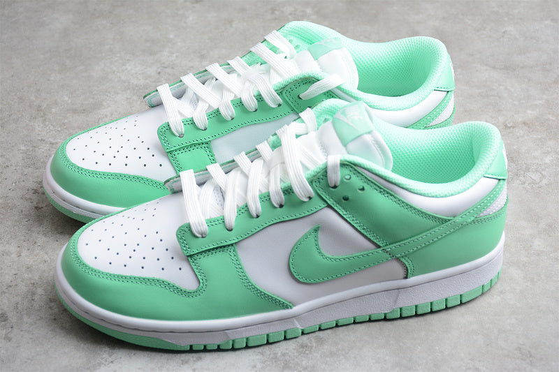NikeSB Dunk Low - Clear Jade
