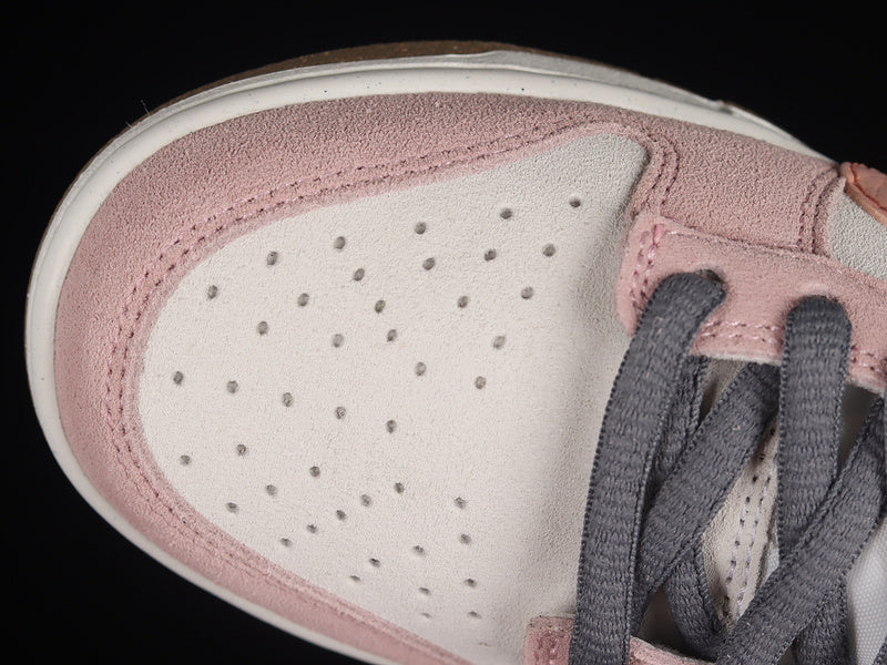 NikeWMNS SB Dunk Low 85 - Coconut Milk