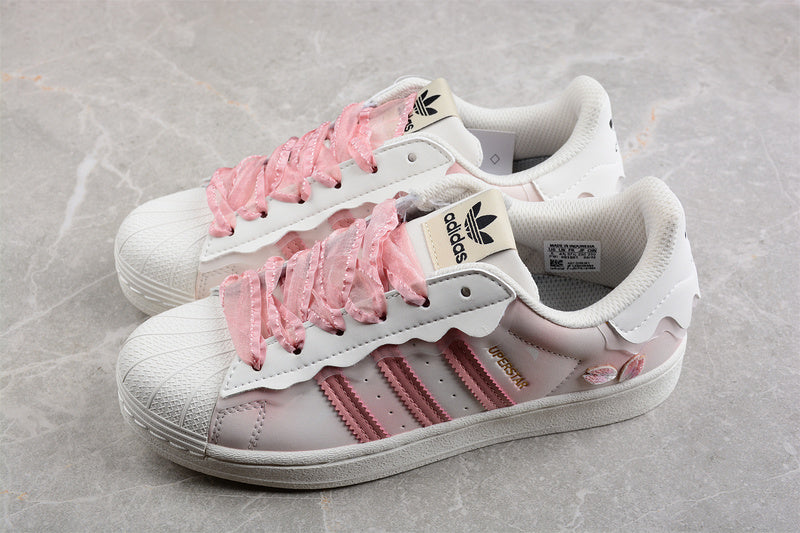 Unisexadidas Originals Superstar Skateboard - Beige