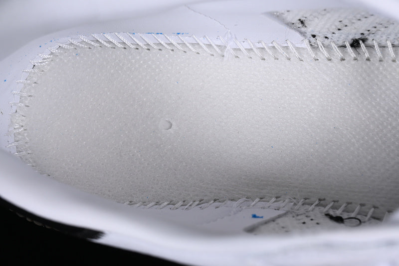 adidasUnisex Sambarose - White