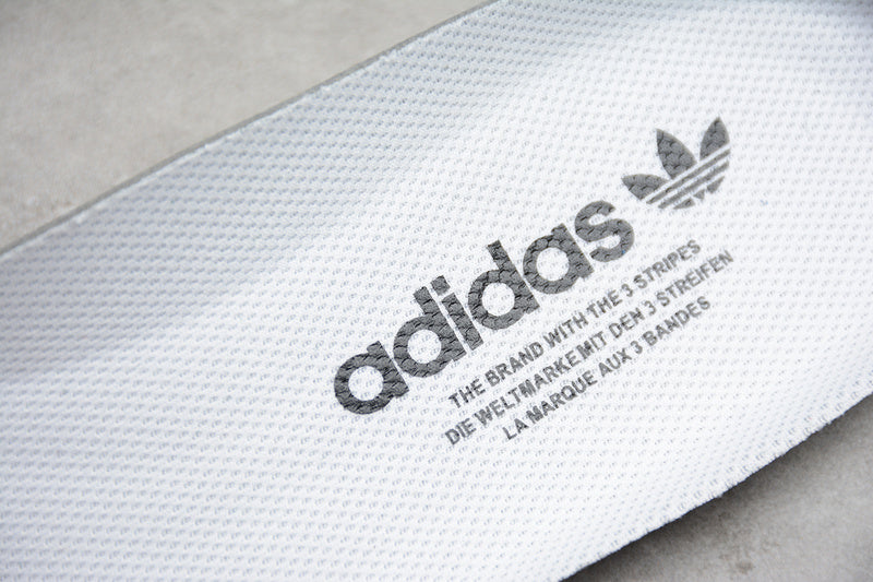 adidasWMNS Superstar - White/Black