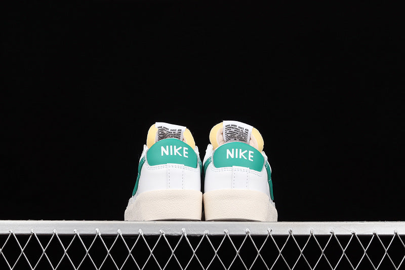 NikeMens Blazer Low 77 Vintage - Pine Green