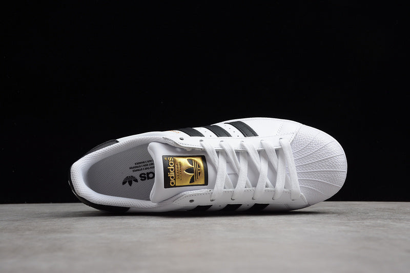 adidasWMNS Superstar - White/Black