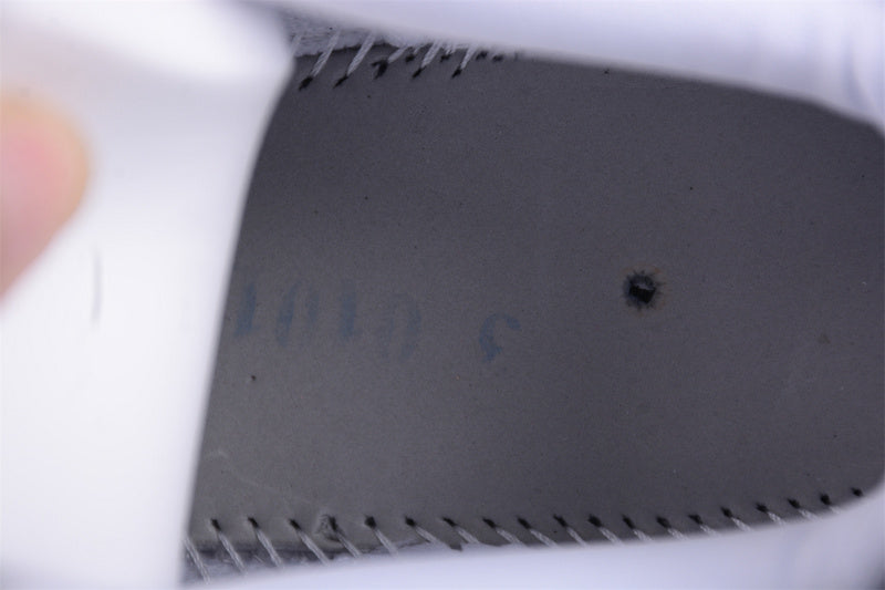 Unisex Air Jordan 11 AJ11 Low - Legend Pink