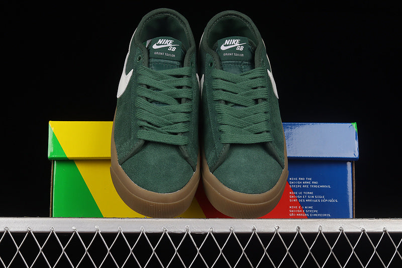 NikeSB Zoom Blazer GT - Green Gum