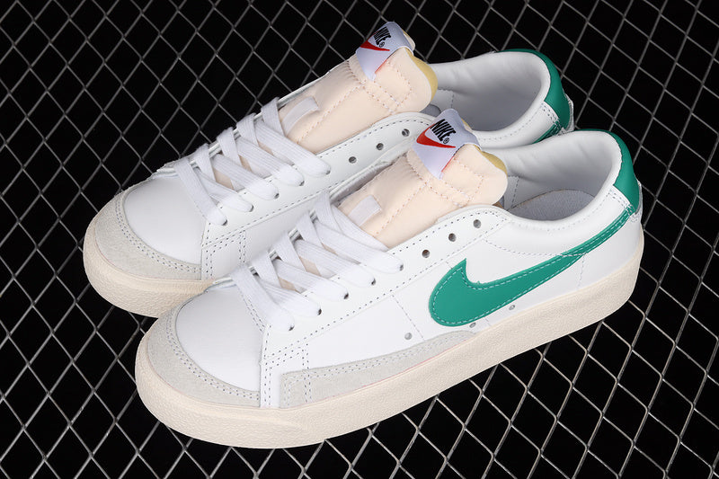 NikeUnisex Blazer Low 77 Vintage - Pine Green