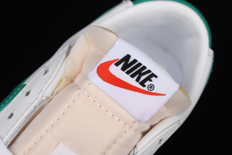 NikeMens Blazer Low 77 Vintage - Pine Green
