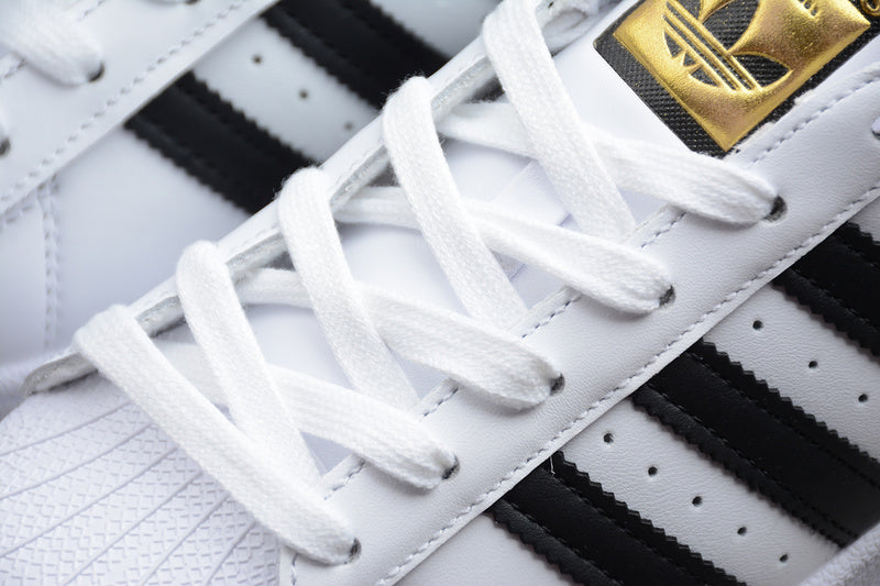 adidasWMNS Superstar - White/Black
