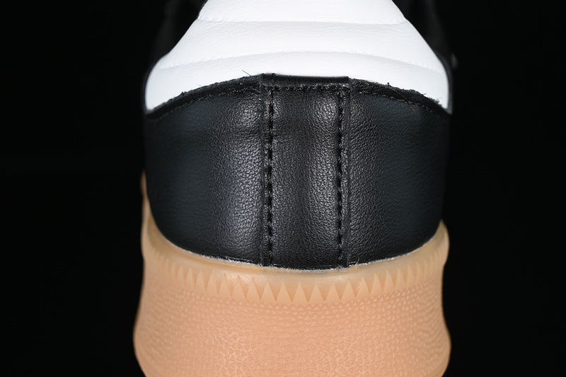 adidasUnisex Samba XLG - Gum Black