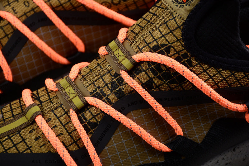 NikeUnisex ACG Mountain Fly Low Gore-Tex SE - Hazel Rush