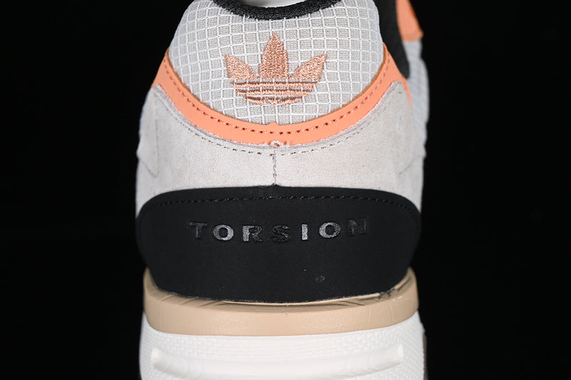 adidasUnisex Torsion Super - White Carbon