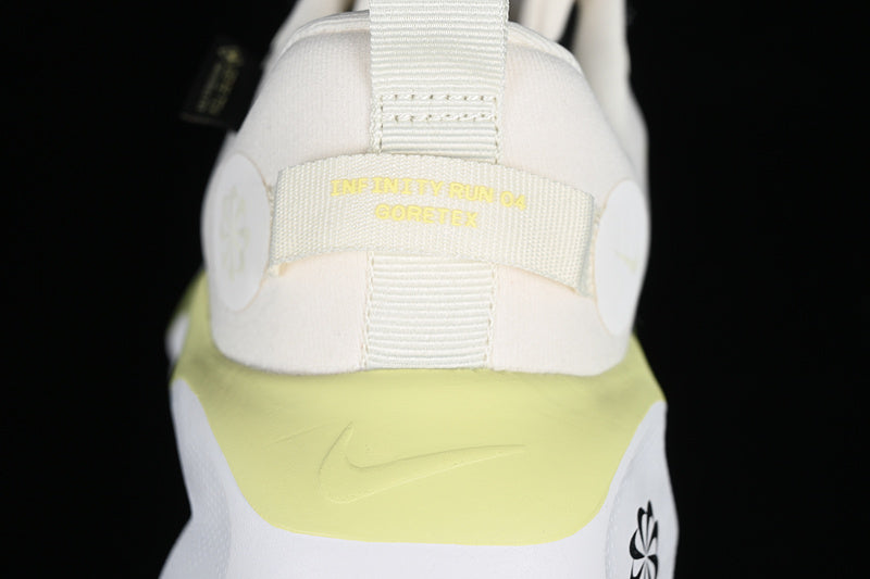 NikeUnisex Infinity Run 4 Gore Tex - White