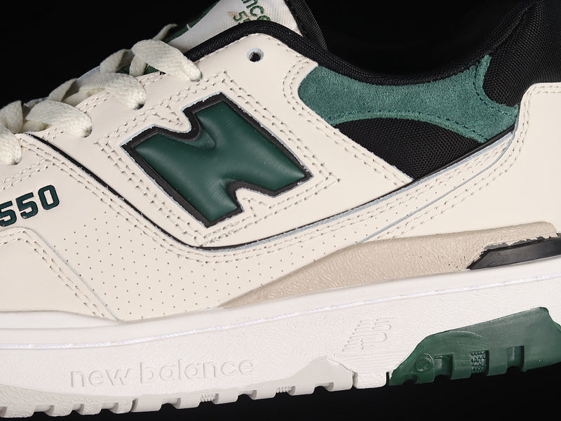 New Balancee 550 - Pine Green