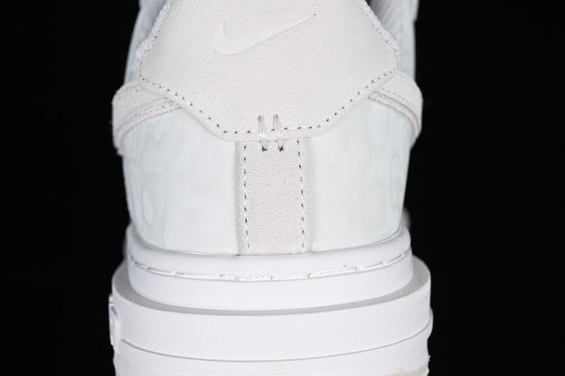 NikeMens Air Force 1 AF1 luxe - Summit White