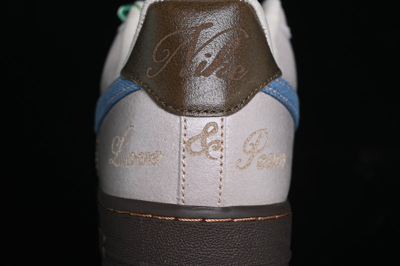 NikeUnisex Air Force 1 AF1 - Love Peace