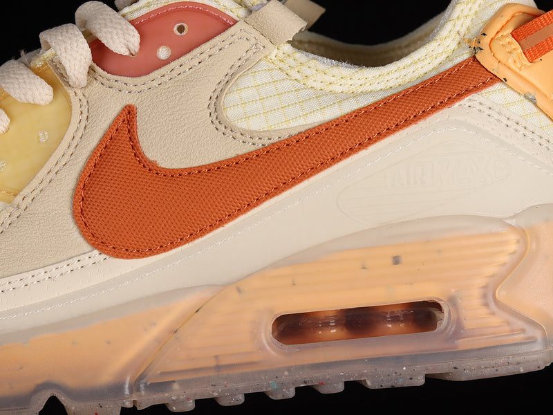 NikeUnisex Air Max 90 AM90 Terrascape - Fuel Orange