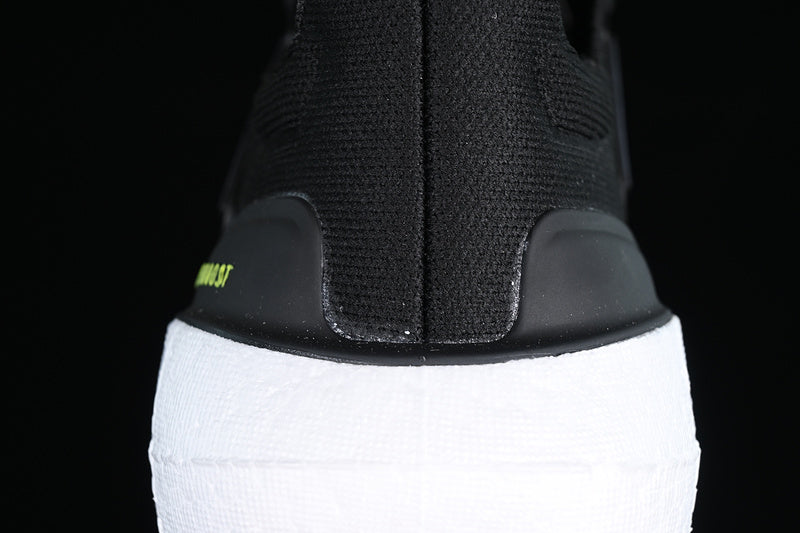 adidasUnisex Ultraboost 23 - Light Black