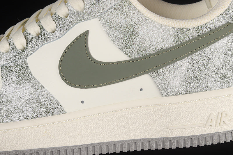 NikeUnisex Air Force 1 AF1 Low - Beige Army Green