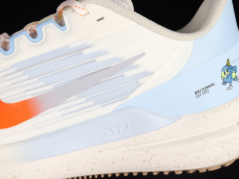 NikeMens Air Zoom Winflo V9 - Orange