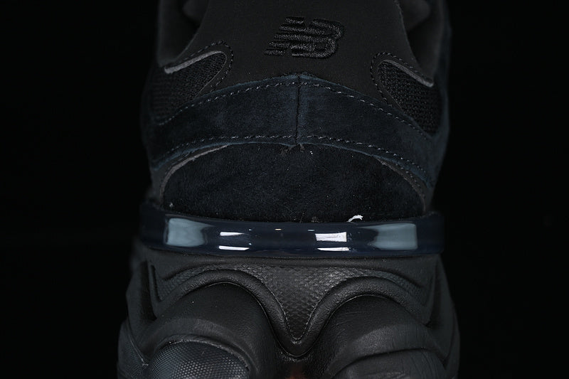 New Balance 9060 - Black
