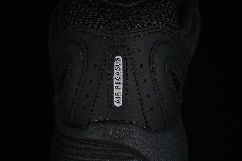 Comme des Garçons Homme Plus x NikeUnisex Air Pegasus 2K5 - Black