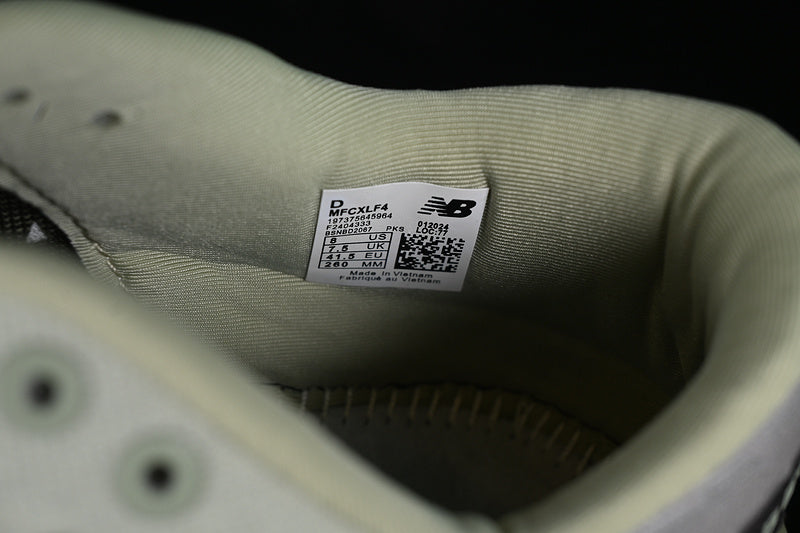 New Balance Fuelcell Elite V4 - Rebel