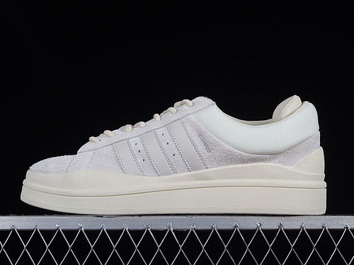 adidasUnisex Light Bad Bunny - Campus Cream